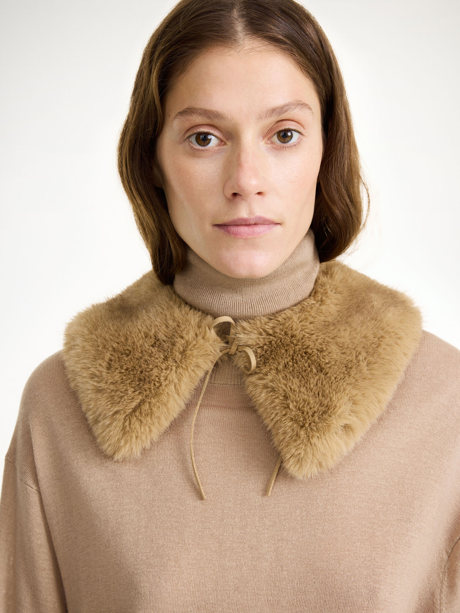 Szaliki By Malene Birger Cowie Faux Fur Collar Tannin | PL_BB67140